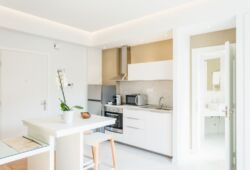 Lori Margariti Sea View Flat #1